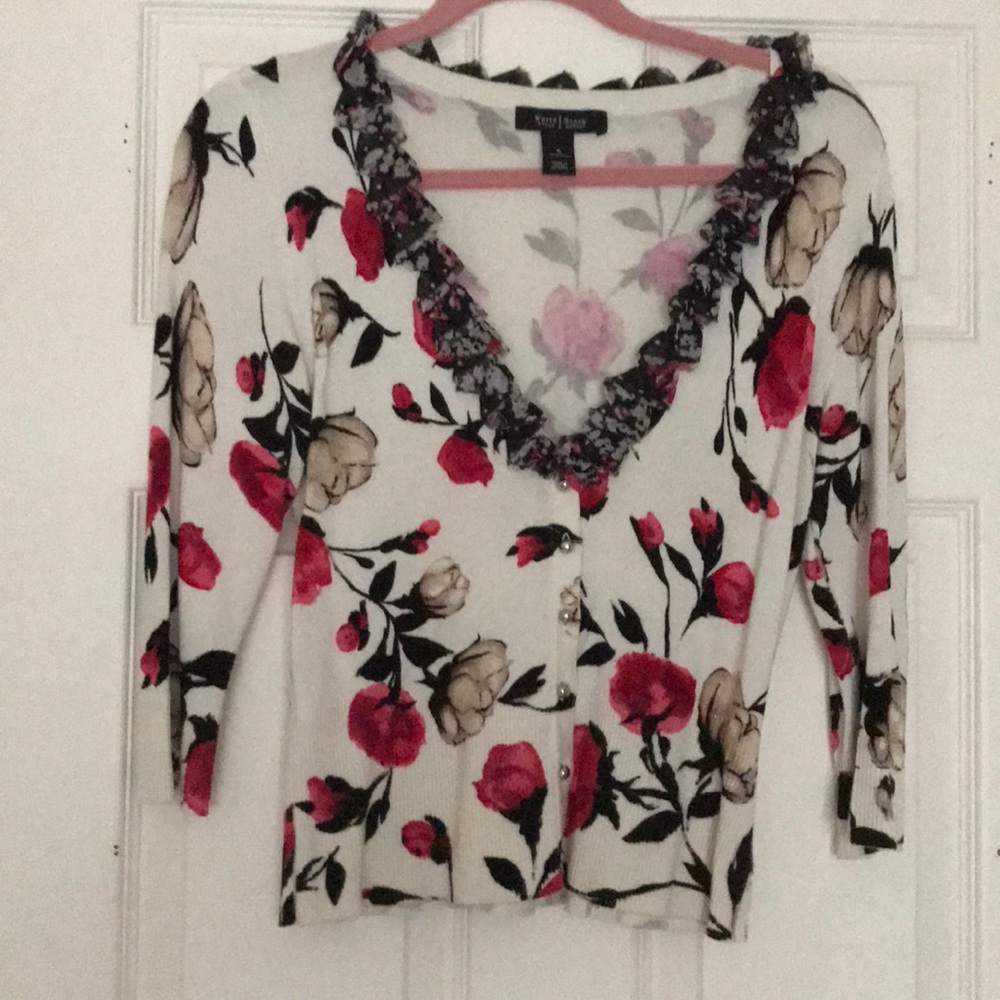 Scoop neck floral cardigan